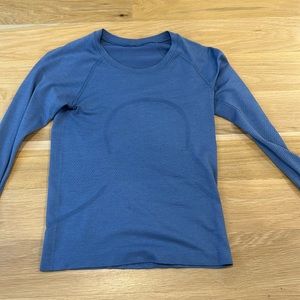 swiftly tech long-sleeve shirt 2.0 race length